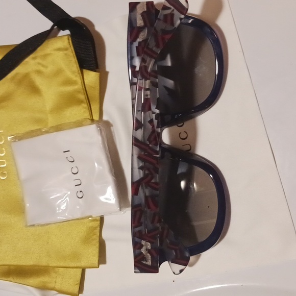 Gucci sunglasses - Picture 2 of 6